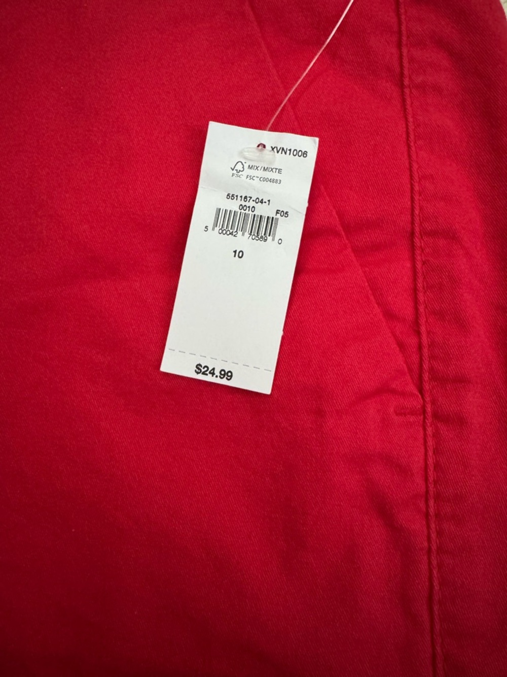 Old Navy Red Everyday shorts, size 10. NEW / NWT - Picture 6 of 6
